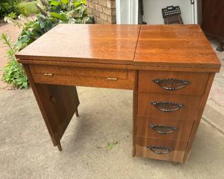 Sewing Machine Cabinet