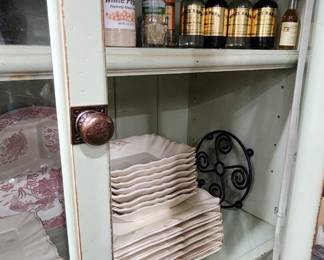 kitchen essentials 