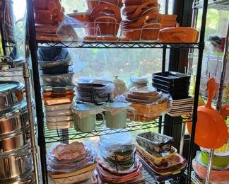 KItchenware - shelving available but cannot be picked up until after sale