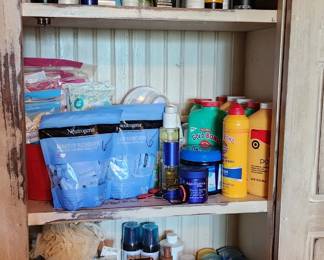 toiletries