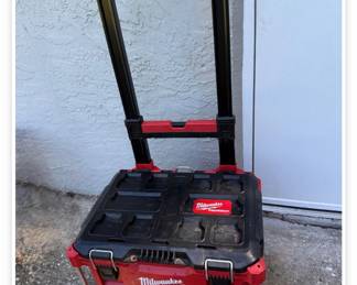 Milwaukee rolling storage bin