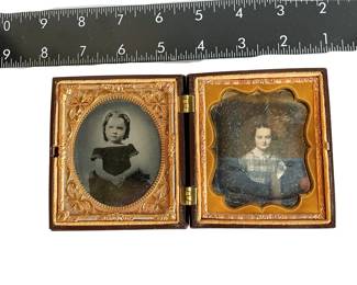 Antique Victorian Daguerreotype Portrait Case