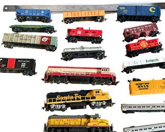 Vintage HO Scale model train set collection