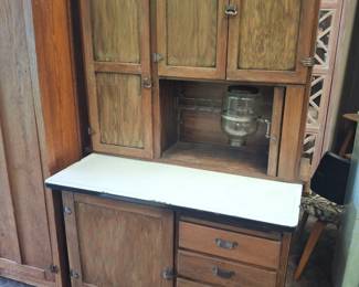 Hoosier Style Cabinet w/ Original Glass Jar and Flour Bin