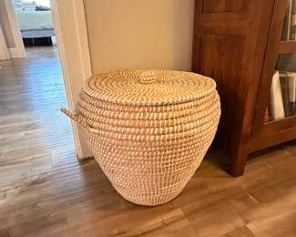 Lidded Natural Woven Basket