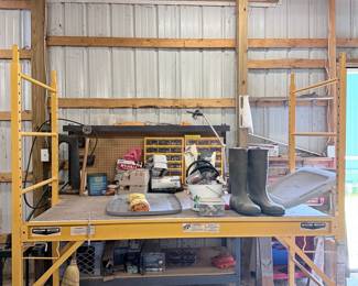 Metaltech 6 Ft. Baker Style Scaffold