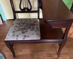 Antique Gossip Chair