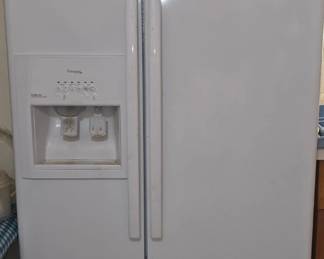 Whirlpool Fridge -'Works Great