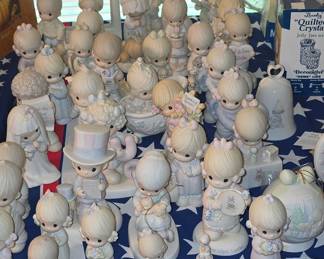 Precious Moments Figurines 