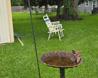 Birdbath - Hanger
