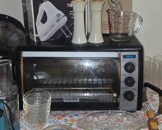 Kitchen Items 