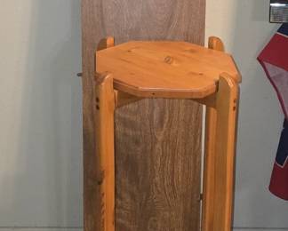 Pedestal 