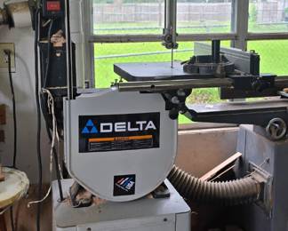 Delta Saw