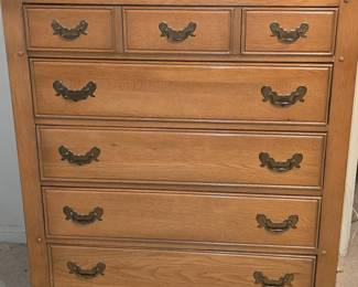 5 Drawer Vintage Dresser