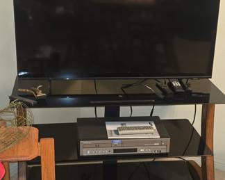 VCR - TV - Comsole