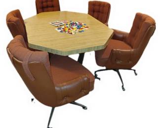 The Perfect Retro Card Game Table And Swivel Chairs