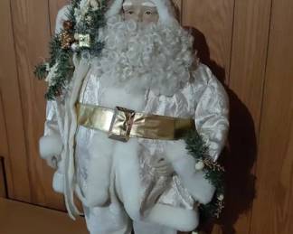 Elegant 32 Tall Santa And Dedhem Cermamic Holiday Decor