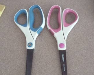 Scotch Precision Ultra Edge Titanium Scissors (Blue and Pink Handles)