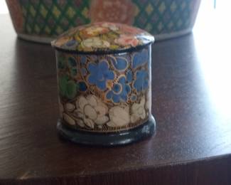 Kashmiri Papier-Mâché Trinket Box with Floral Motif