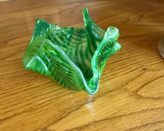 Green Handkerchief Glass Vase