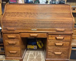 Oak Wood, Roll top desk