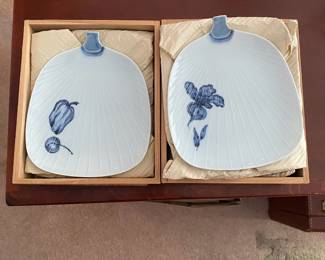 8 Neiman Marcus Sushi Plates- $75 for all 8