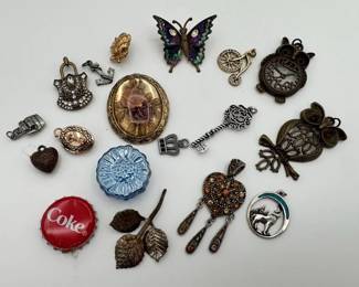 Vintage Pins Brooches  More