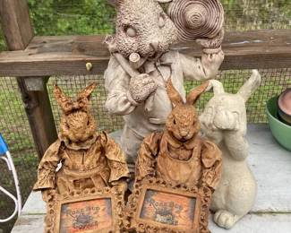 Decorative Resin Rabbit Statues Featuring Mr  Mrs Holding Trays