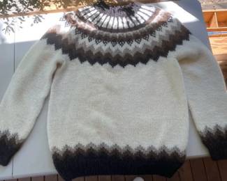Handknit Icelandic Pure Wool Sweater