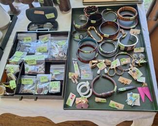 Costume Jewlery (no gold or silver)