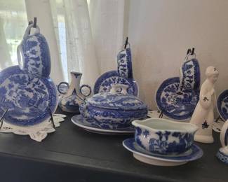 Minature Willow Tea Set