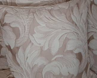 Ethan Allen Off White Damask Upholstered Rolled Arm Sofa