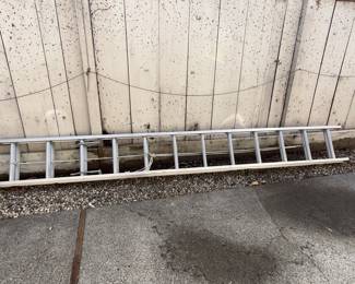 Werner 24' Aluminum Extension Ladder