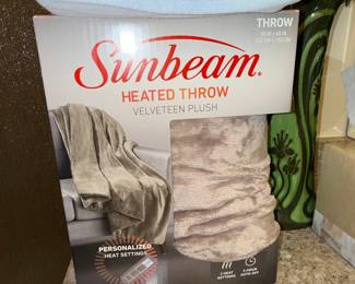 Sunbeam Heated Throw, Velveteen Plush, 50" x 60"