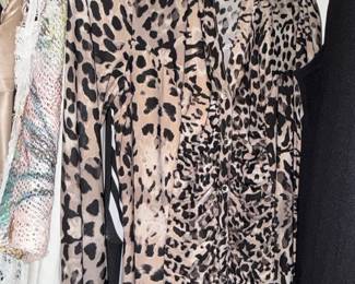 Women's Leopard Print Ruched Blouse