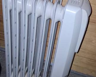 DeLonghi SAFE-NOT Oil-Filled Radiator Heater