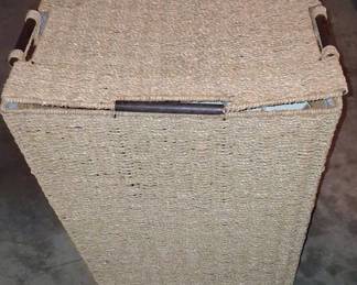 Woven Water Hyacinth Laundry Hamper with Lid and Handles