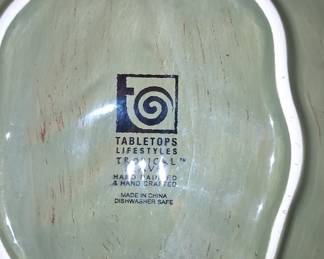 Tabletops Lifestyles Tropical Leaves Serving Platters