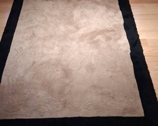 Galleria Floors Ltd. Hand Carved Wool Rug