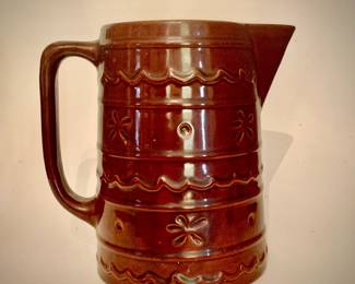 Marcrest Daisy Dot pitcher