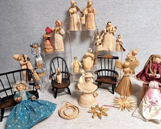 CORNHUSK DOLLS LOT