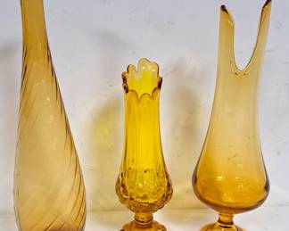 STRETCH GLASS VASE