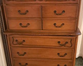 CHEROKEE FURNITURE CO SCARCE UPRIGHT DRESSER