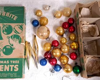 SHINY BRIGHT & ORNAMENTS