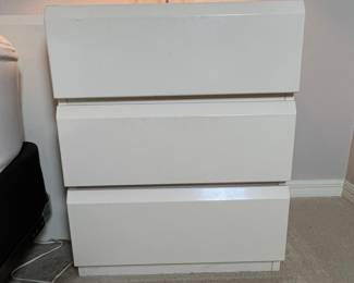 Lane Altavista White Lacquer 3-Drawer Nightstand #2