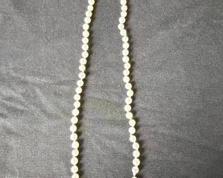 Vintage Akoya Pearl Necklace with Filigree Clasp