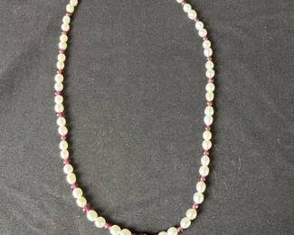 Beaded Necklace with Drop Pendant