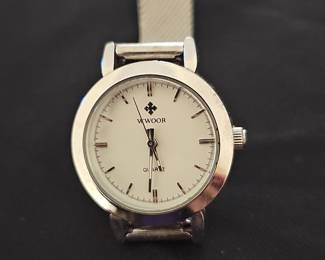 WWOOR Quartz Stainless Steel Women's Watch