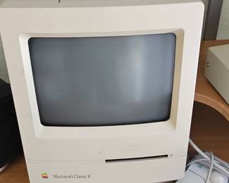 Apple Macintosh Classic II
