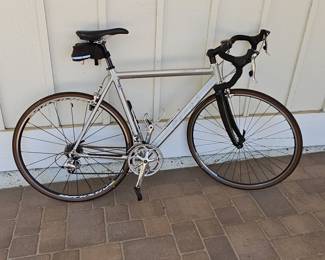 Forte SL-700 Road Bike